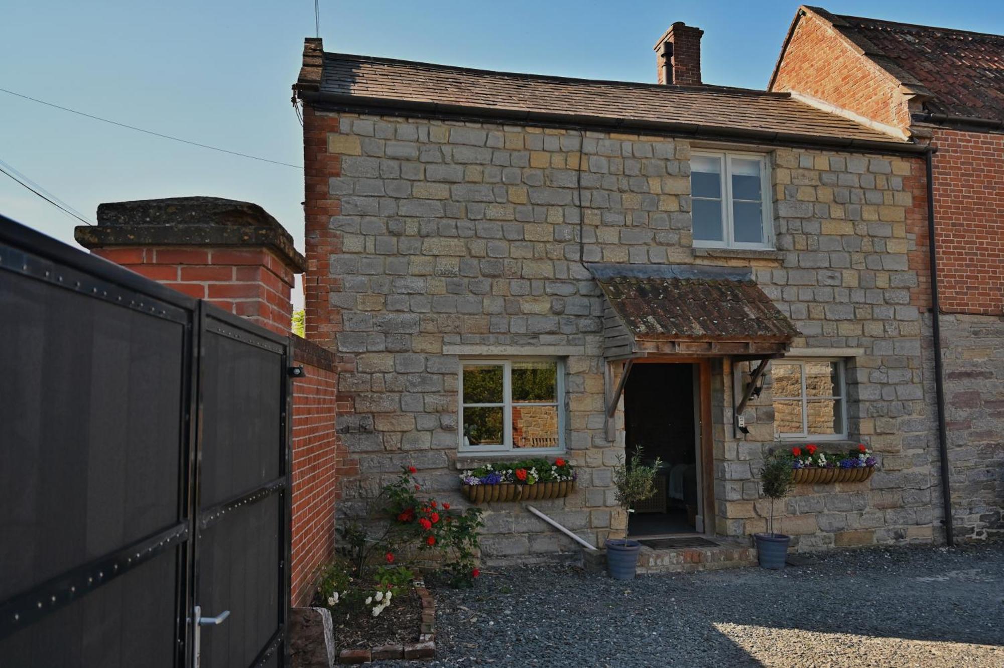 The Cider House At Stathe Farm Villa Burrowbridge ภายนอก รูปภาพ